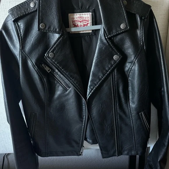 Levi's Women's Black Vegan Leather Jacket - Picture 1 of 5